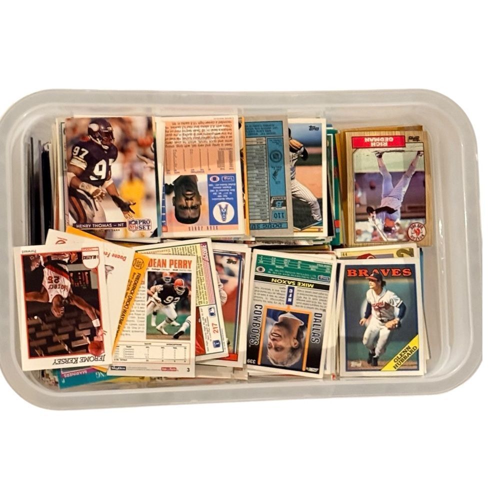 Vintage Retro Bundle Lot of 200 Trading Cards Collectible Sports Cards.